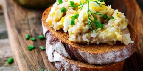 Pašteta od haringe kod kuće: stari, dobri, dobri recepti